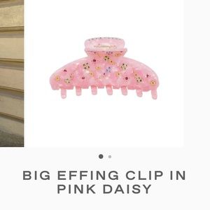 ISO emi jay pink daisy clip!!!!